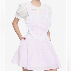 Hot Topic plaid pink + white skirtalll